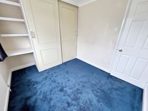 Bedroom- click for photo gallery